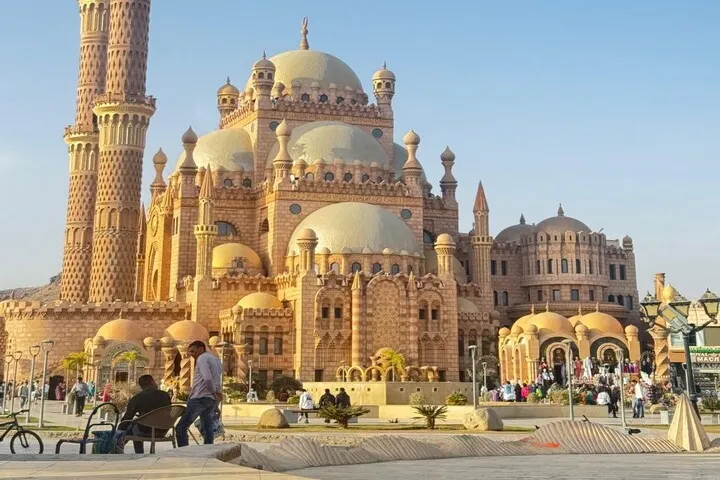 Sharm El Sheikh City Tour – Mosques, Churches, and Old Market Experience